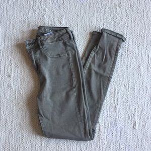 High Waisted American Eagle Jeans